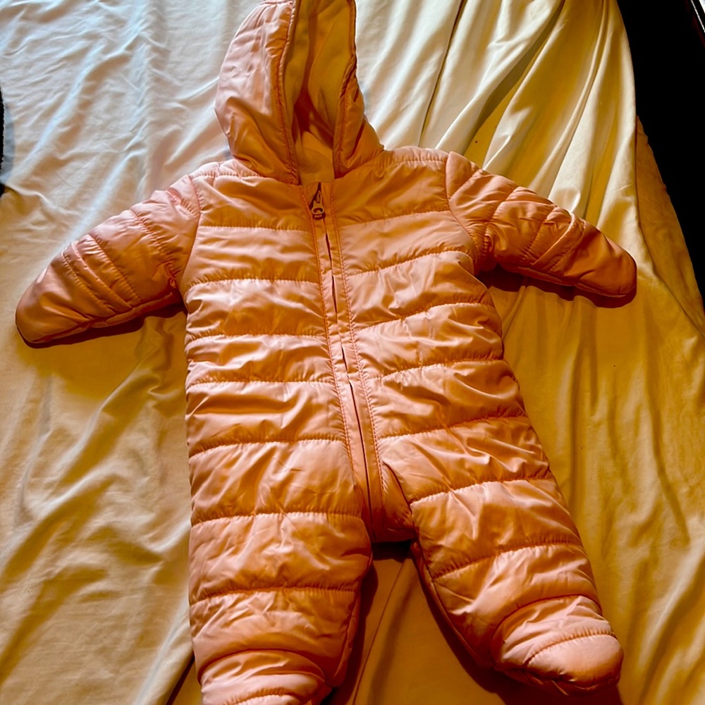 Old navy pink one piece footed and hooded puffer baby girl size 0-3m